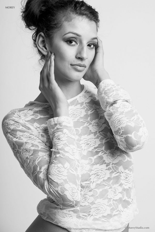 Оксана, 18 лет, 2 размер груди